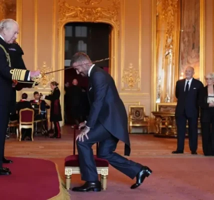 Девіда Бекхема посвятили у лицарі