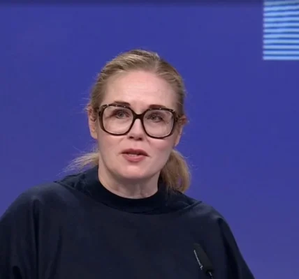 Імпорт російської нафти до ЄС: у Єврокомісії нагадали Угорщині та Словаччині про важливий нюанс