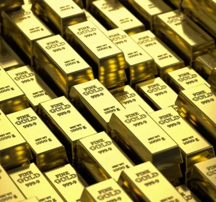 Ціни на золото досягли тритижневого максимуму на тлі очікувань ФРС та завершення