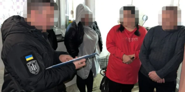 Накрали їжі для військових: начальниця їдальні разом із підлеглими заробляли мільйони на оборудках з харчами