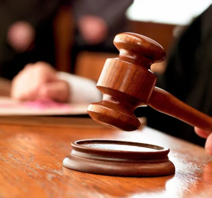 Операція “Мідас”: суд відправив під варту Фурсенка