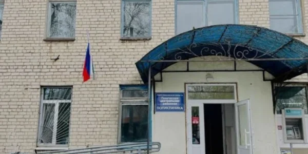 Окупанти на ТОТ Херсонщини відмовляють місцевим у лікуванні, медзаклади переповнені пораненими росіянами -