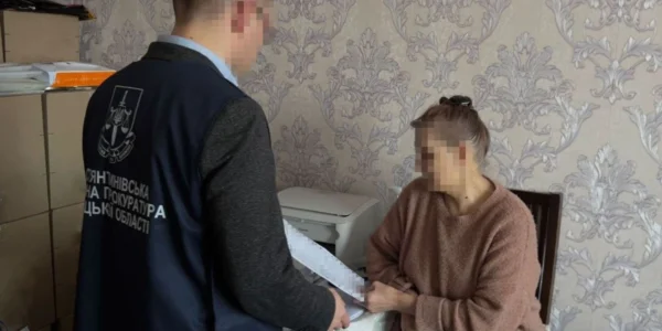 Жінка 18 років приховувала тіло доньки у квартирі: у прокуратурі розкрили деталі
