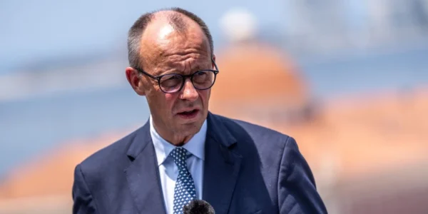 Трамп відкритий для оновленого мирного плану, але Мерц не очікує прориву цього тижня - ЗМІ