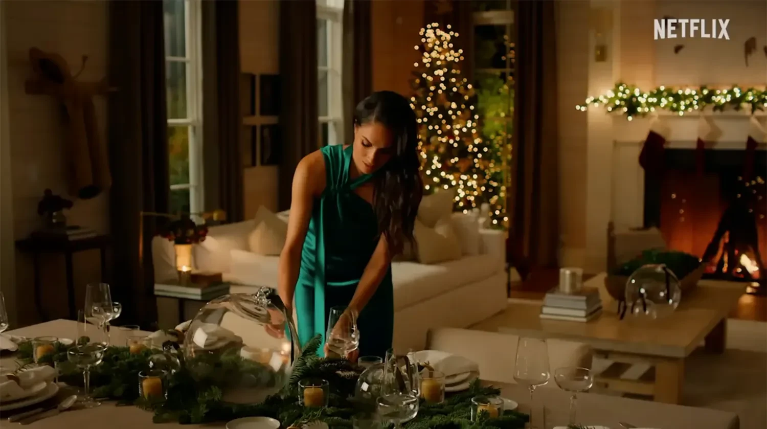 Меган Маркл не спитавши забрала дизайнерську сукню зі зйомок у модній фотосесії - ЗМІ