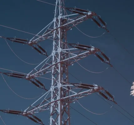 Удари по енергетиці Одещини: через сильні пошкодження не вдалось підключити одразу всіх абонентів - ОВА