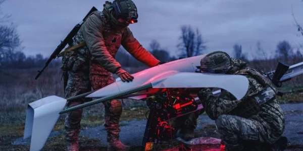 "Птахи Мадяра" атакували хімзавод "Бром" та електропідстанцію в Криму: командувач СБС показав відео