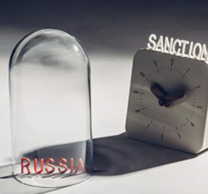 Міжнародні резерви росії скоротилися на 5 млрд доларів за тиждень - СЗР