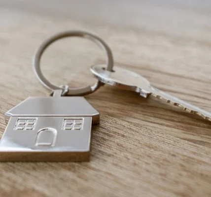 Понад 2 млн гривень на житло для ВПО з окупованих територій: хто саме з переселенців може оформити ваучер