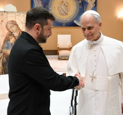 Зеленський - Папі Римському: рф не лише відкинула пропозицію перемир