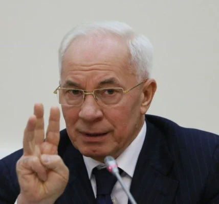 Суд заочно засудив експрем