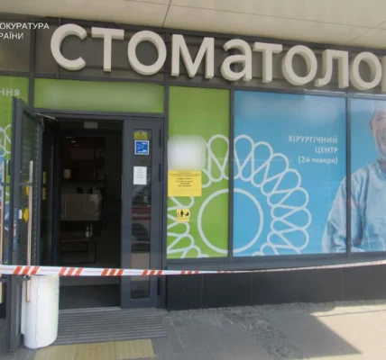 У Києві 7-річний хлопчик помер у стоматології: лікарці повідомили про підозру