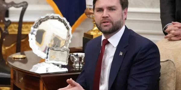 "Надія є": Венс анонсував хороші новини щодо війни в Україні в найближчі кілька тижнів