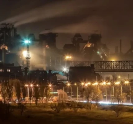 Алчевський металургійний комбінат, ймовірно, атакували дрони: у соцмережах з