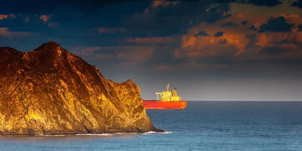 російський завод СПГ на Балтиці здійснив першу поставку до Китаю після санкцій США - Bloomberg