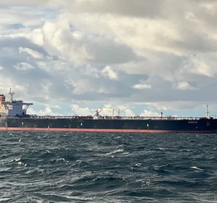 У листопаді із портів рф вийшло 92 судна, що належать до ядра