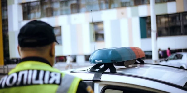 Група підлітків влаштувала бійку біля Алеї пам