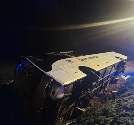 Автобус з українцями перекинувся у Словаччині: двох пасажирок госпіталізували