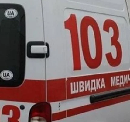 Атака на Херсон: 75-річна жінка постраждала внаслідок масованого обстрілу