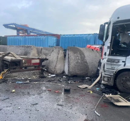 росія знову атакувала два порти Одещини: є загиблий, ще п