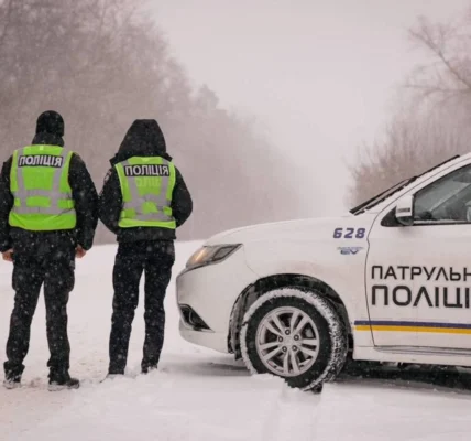 На тлі негоди в Україні вже понад три сотні ДТП, приблизно кожна сьома - з потерпілими