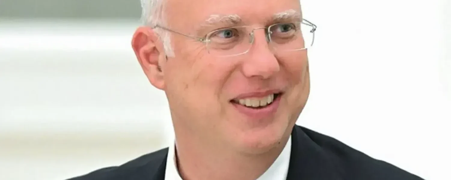 Посланця путіна дмитрієва помітили у Парижі за день після саміту союзників України - ЗМІ