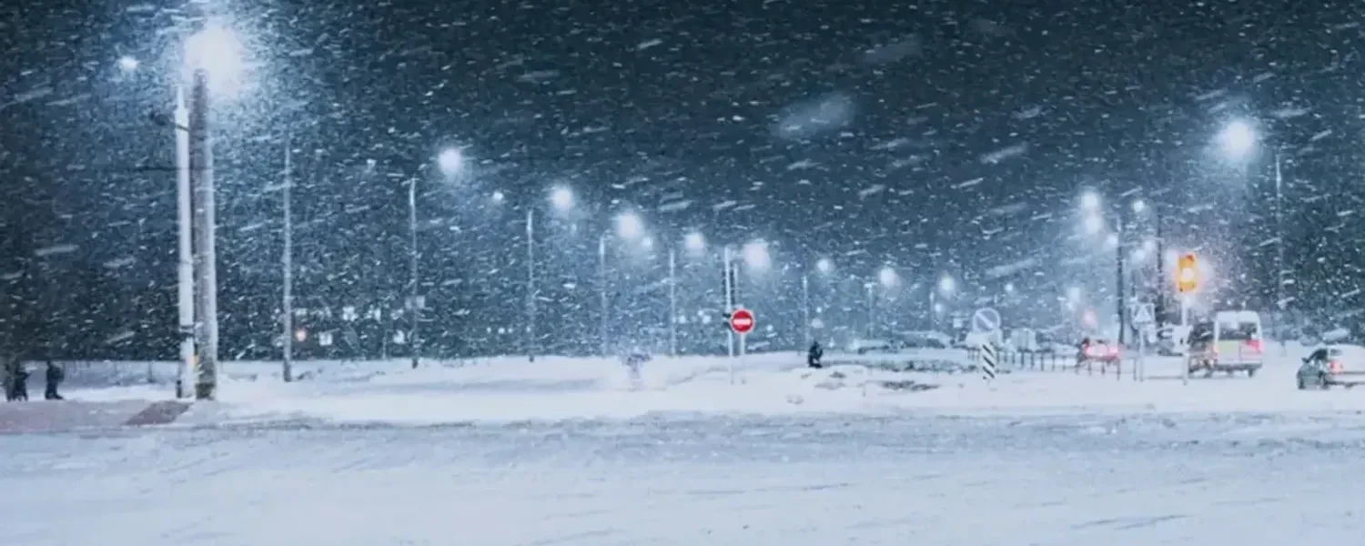 "Ситуація на дорогах може бути критичною": українців попередили про негоду 9 січня зі штормовим вітром, завірюхами та ожеледицею