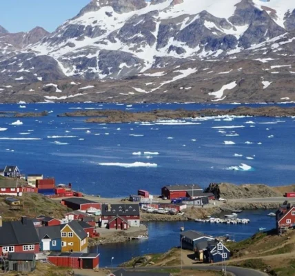 США обговорюють виплати гренландцям заради відокремлення острова від Данії - Reuters