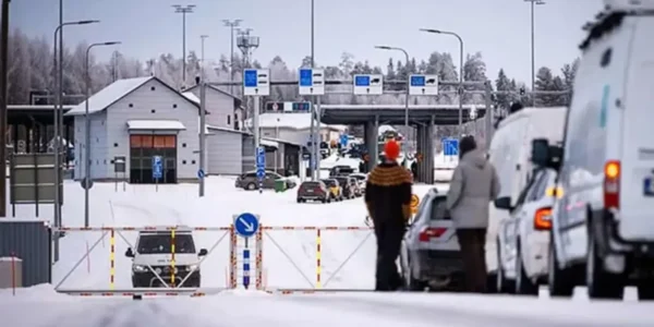На кордоні з Польщею тимчасово зупинено оформлення вантажних автомобілів - ДПСУ