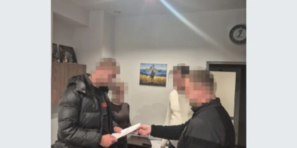 У Києві судитимуть правоохоронців за побиття чоловіка біля Голосіївського ТЦК