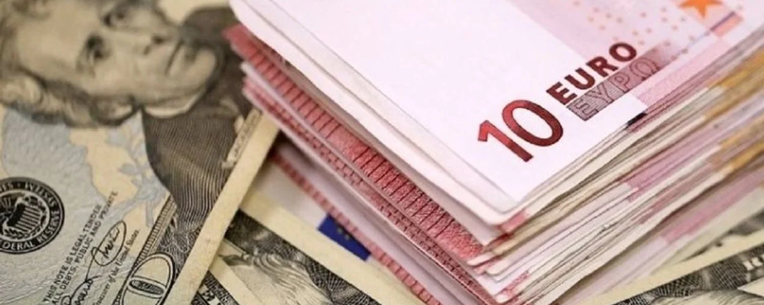 НБУ встановив офіційний курс на 22 січня: долар та євро дешевшають