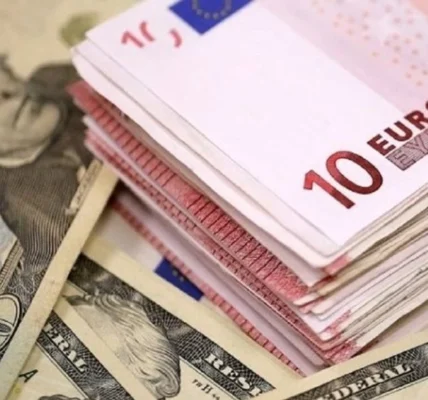 НБУ встановив офіційний курс на 22 січня: долар та євро дешевшають