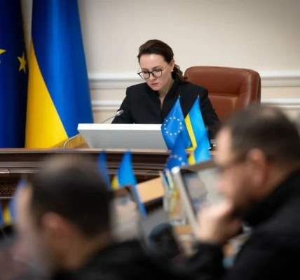 Кабмін запровадив гранти на сховища для овочей та фруктів і компенсації за пошкоджені посіви - Свириденко