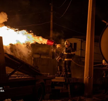 "Не можна зволікати з ППО, не можна заплющувати очі на ці удари": Зеленський відреагував на атаку рф понад 370 дронами та 21 ракетою