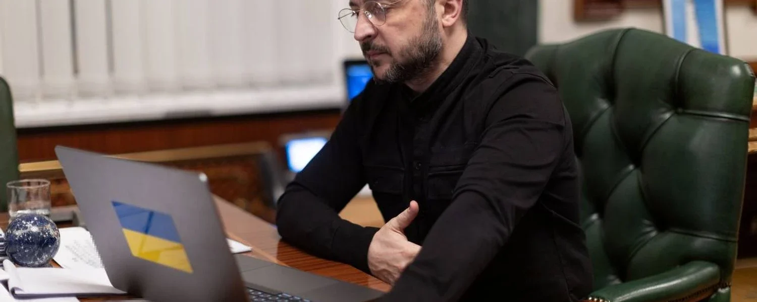 Влаштували постійне