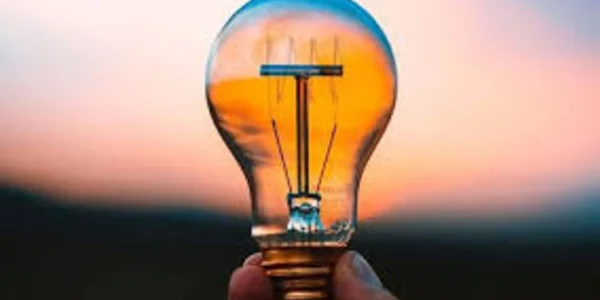 Розраховуємо найближчими днями перейти від аварійних до погодинних відключень - Шмигаль