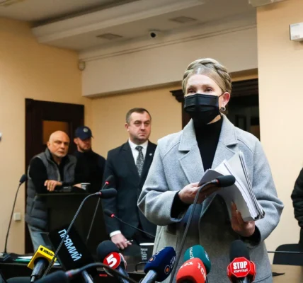 Тимошенко заявила, що їй допомогли внести 33 млн грн застави