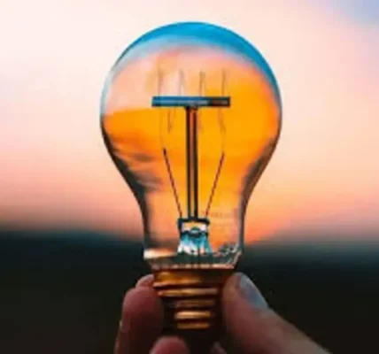 Централізовану енергосистему неможливо сховати від ударів рф, на відміну від розподіленої генерації - ексголова