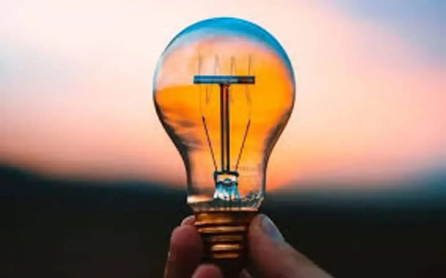 Централізовану енергосистему неможливо сховати від ударів рф, на відміну від розподіленої генерації - ексголова