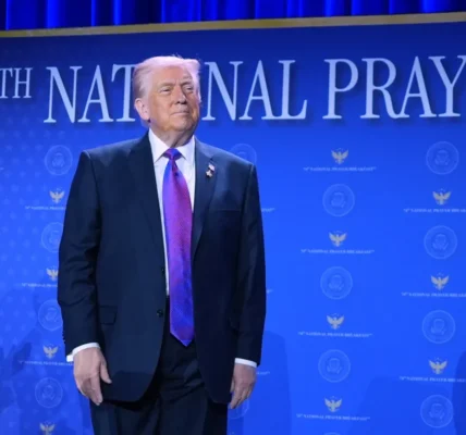 Опубліковані файли ФБР: Трамп нібито знав про злочини Епштейна ще у 2006 році