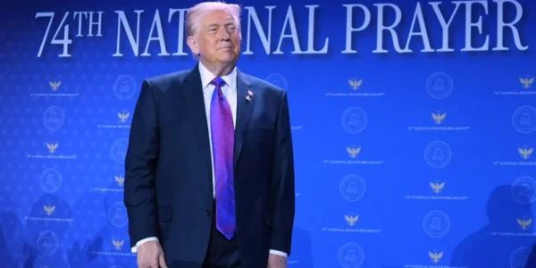 Опубліковані файли ФБР: Трамп нібито знав про злочини Епштейна ще у 2006 році