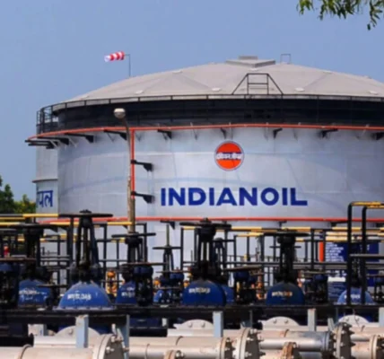 Індія планує збільшити видобуток нафти для зниження залежності від імпорту - розвідка