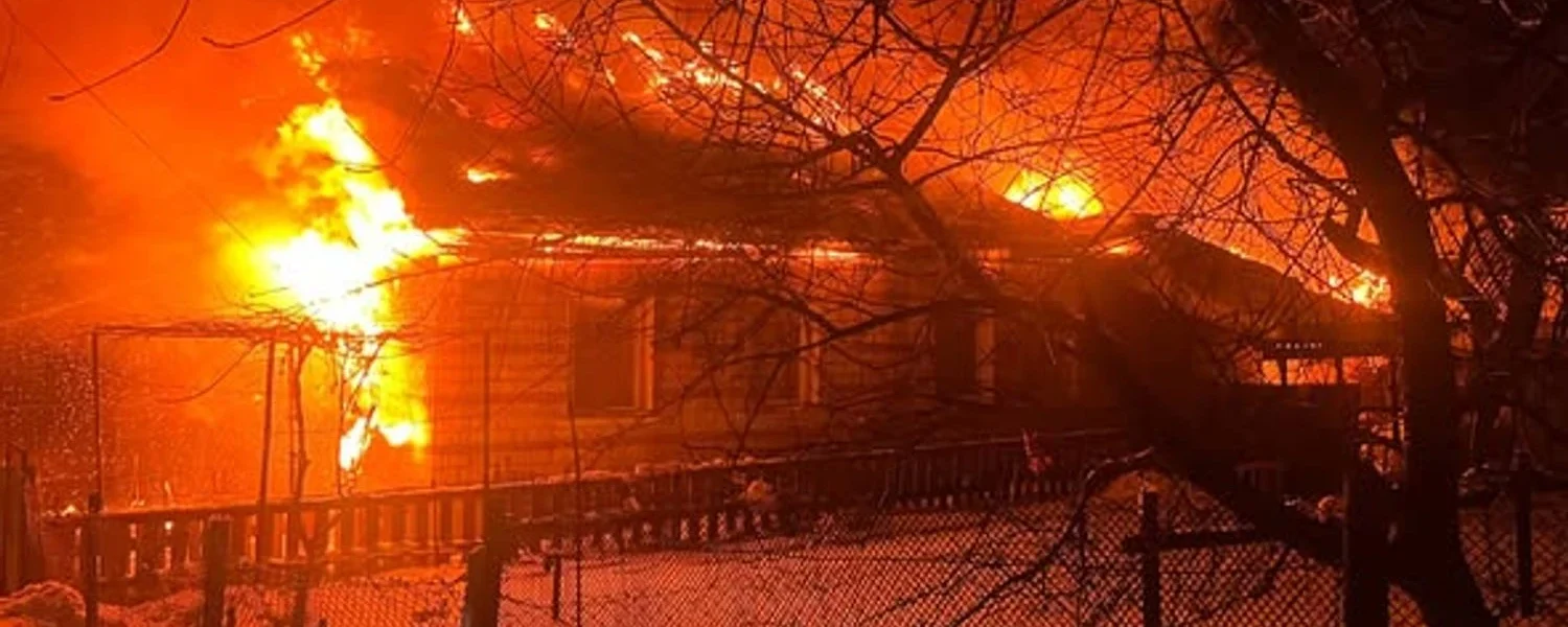 Атака рф дронами на Новгород-Сіверський забрала життя чоловіка, 4 поранених