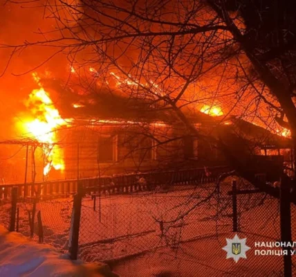 Атака рф дронами на Новгород-Сіверський забрала життя чоловіка, 4 поранених