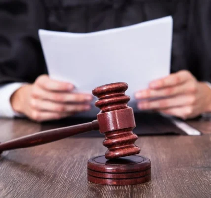 У Кривому Розі судитимуть за недбалість матір, діти якої загинули в пожежі