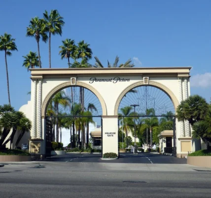 Paramount Global змінює умови поглинання Warner Bros. Discovery з комісією