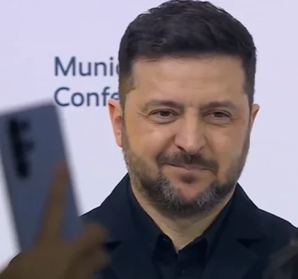 Українська армія найсильніша у Європі, і нерозумно тримати її поза НАТО - Президент