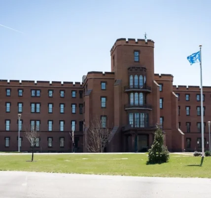 Міністерство внутрішньої безпеки США призупинило роботу через суперечки щодо фінансування