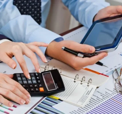 Скорочення робочих графіків та виробництва: як український бізнес виживає в умовах відключень електроенергії