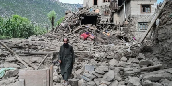 Пакистан завдав авіаударів по території Афганістану у відповідь на серію смертельних терактів